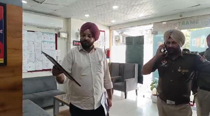 डीएसपी राजपुरा के नेतृत्व में आईईएलटीएस व इमीग्रेशन केंद्रों में की गई जांच